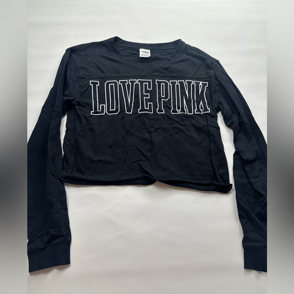 PINK Victoria’s Secret “love pink” cropped long sleeve black t shirt. Size S